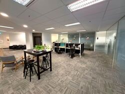 United Square (D11), Office #618738011